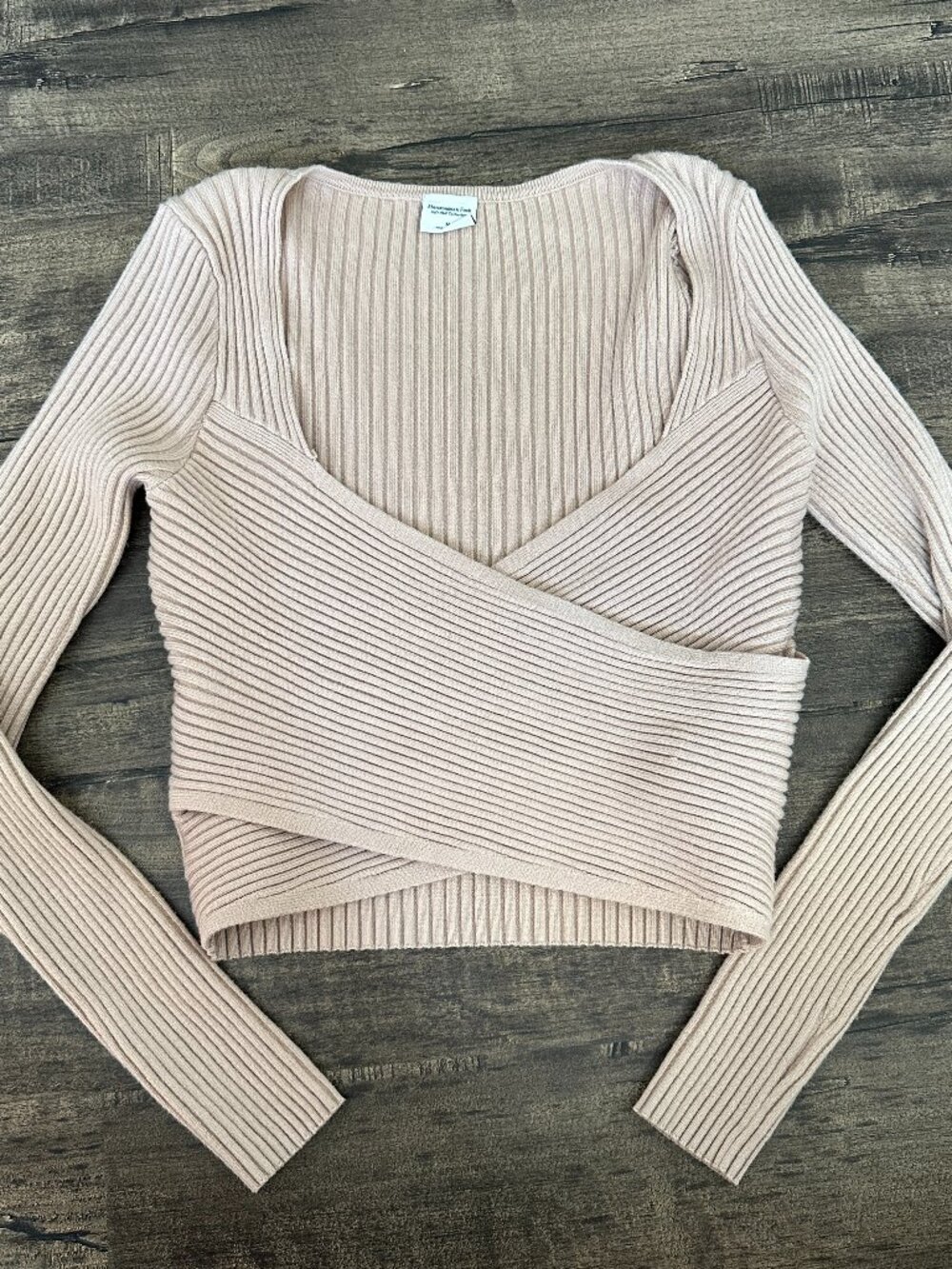 Abercrombie and Fitch Soft AF Collection Cross Over Cream Tan Ribbed Sweater M